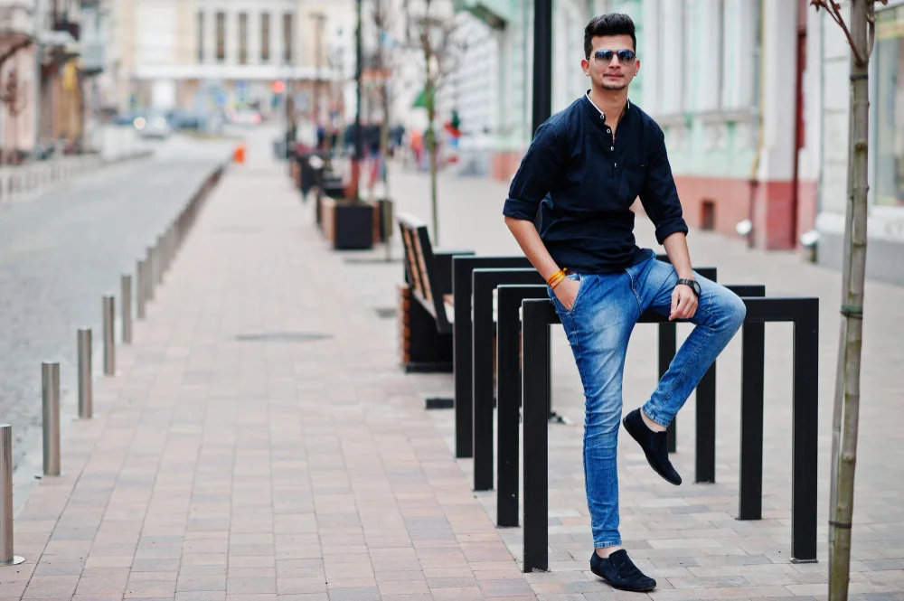 Evening Party Outfits: Stand Out and Impress