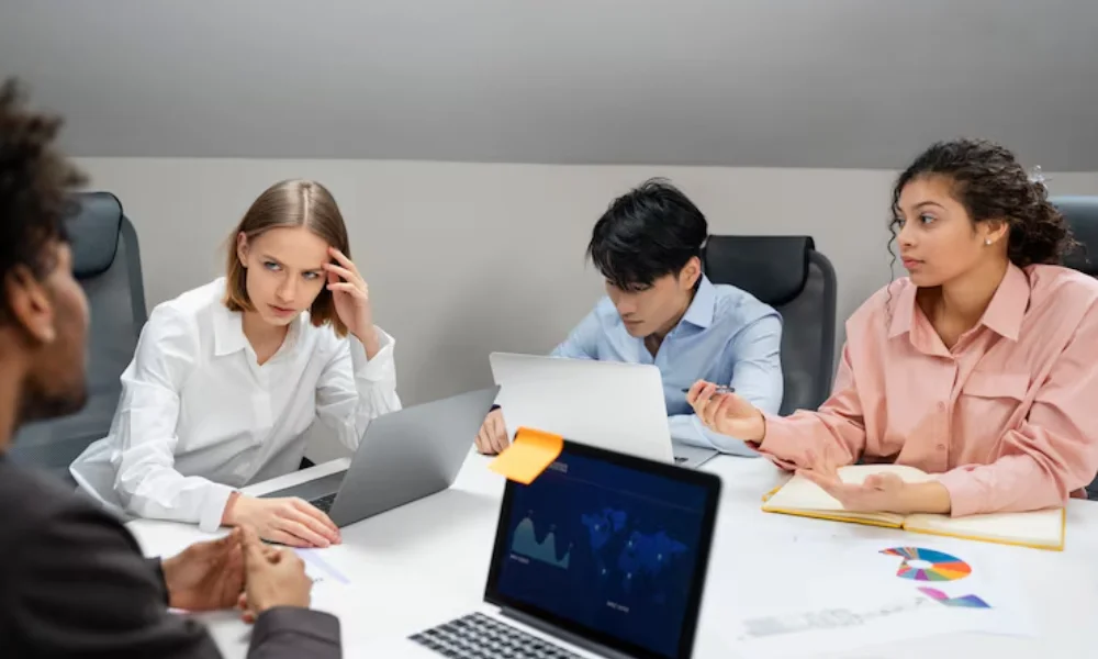 How Workplace Communication Are Evaluated