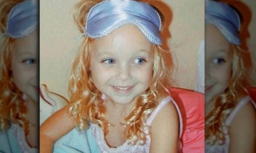 Emma Chamberlain early life