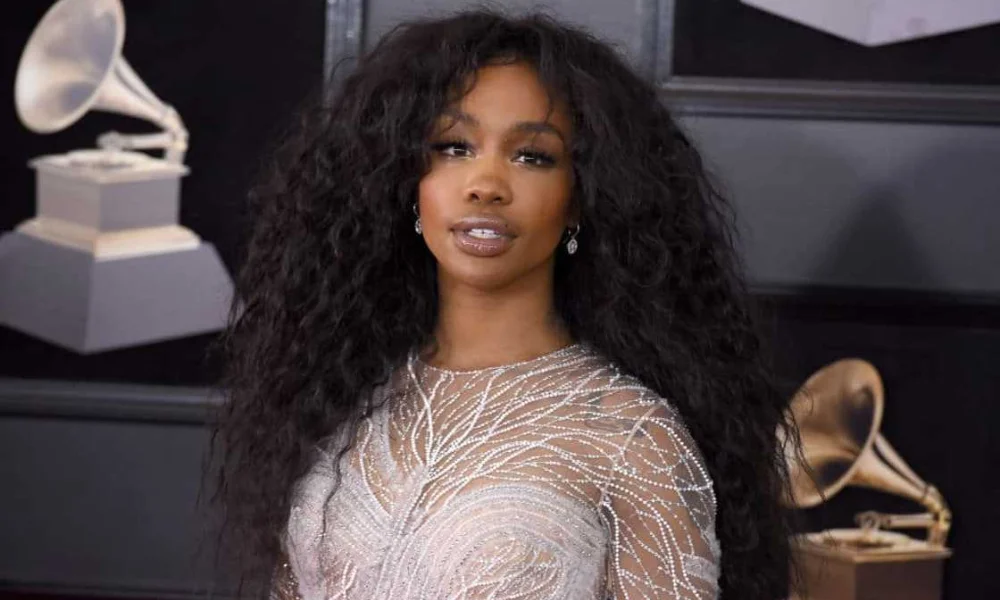 SZA Early Life and Family Background