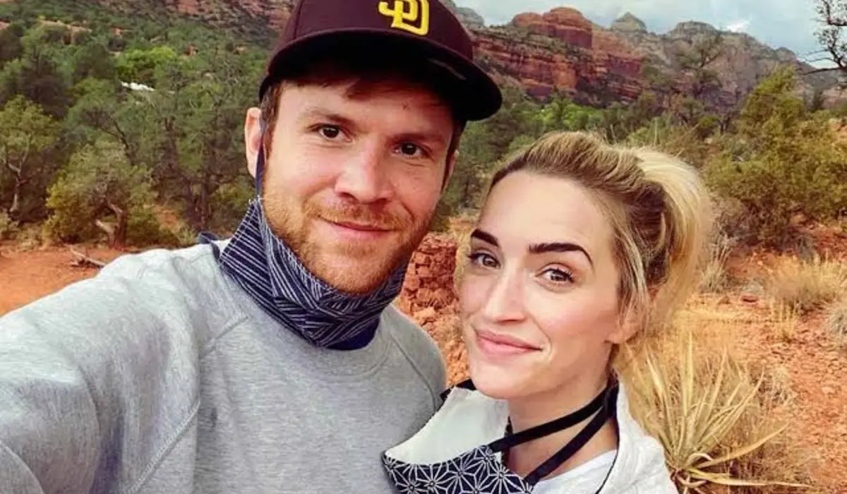 Who Is Brianne Howey Husband?