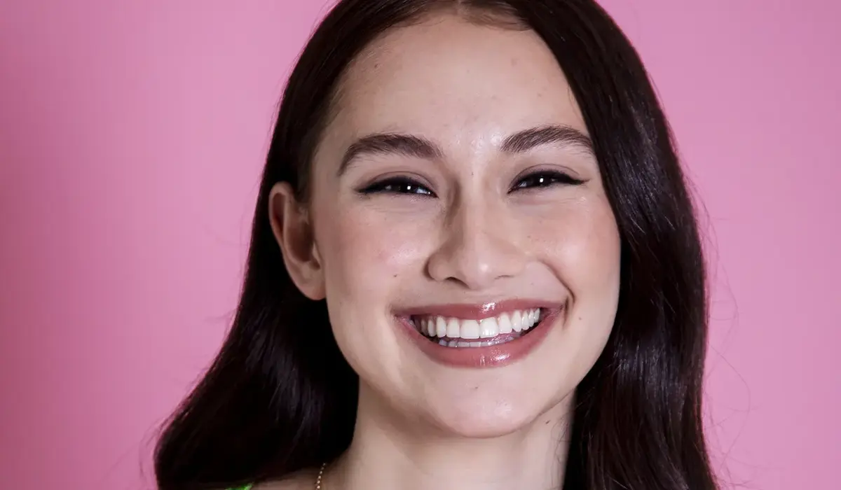 Lola Tung Biography