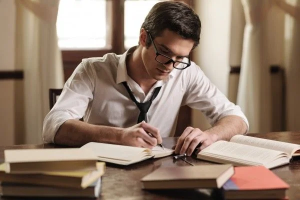 How Is an Autobiography Different From a Biography?