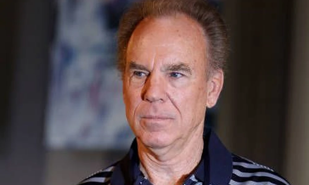 Roger Staubach $300 million