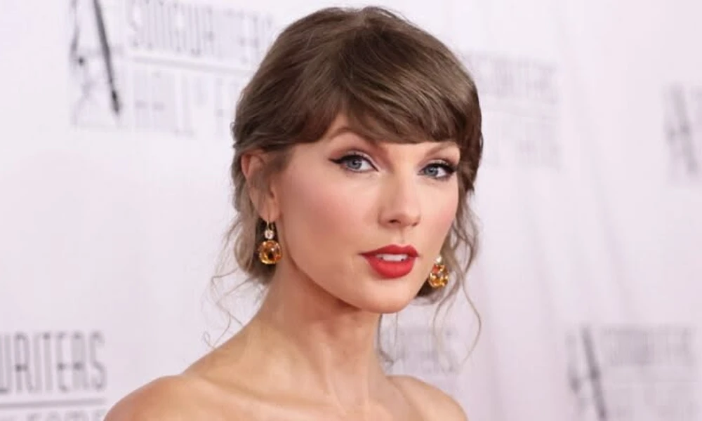 Taylor Swift-Biggest Celebrity Fortunes
