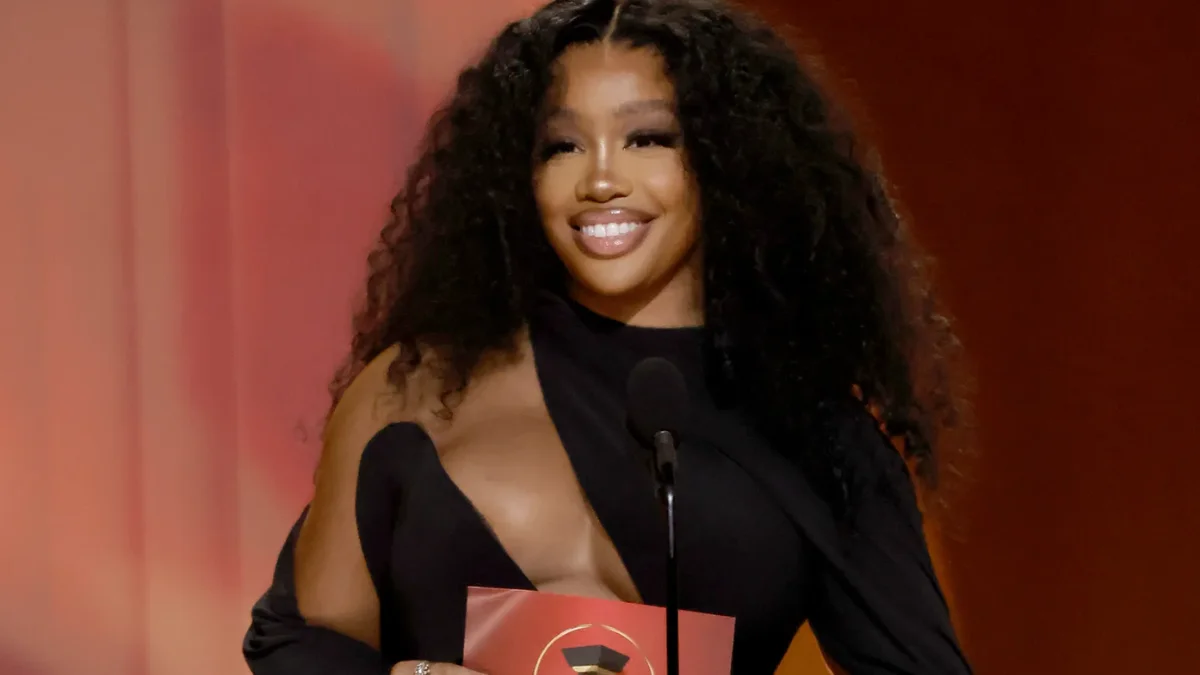 SZA Biography: Real Name, Age, Albums and Rise to Fame