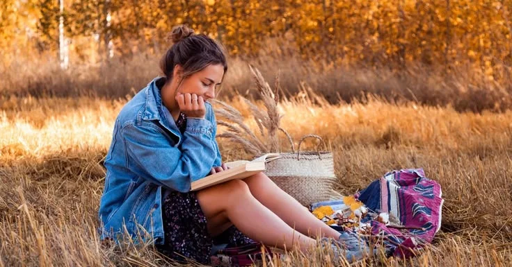 Memoir vs Autobiography: Key Differences Explained